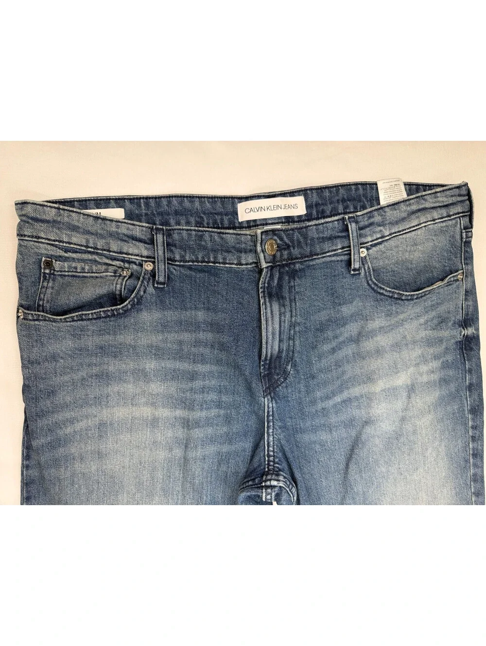 Calvin Klein Men's Jeans Slim Straight Medium Wash Mid Rise Solid Size 38 Blue